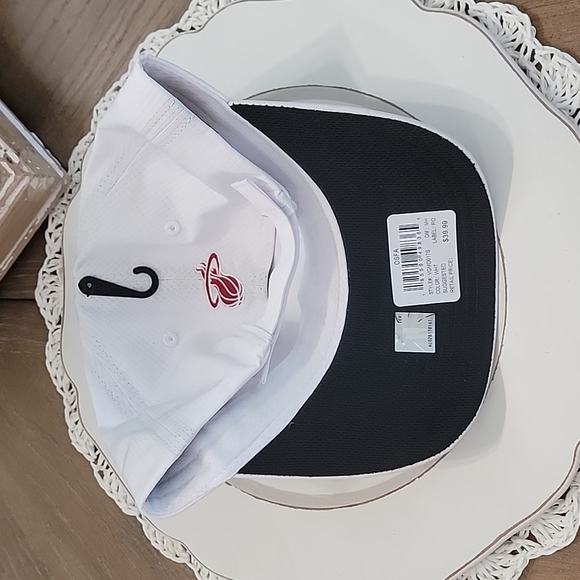 Miami Heat Hat - Picture 3 of 5